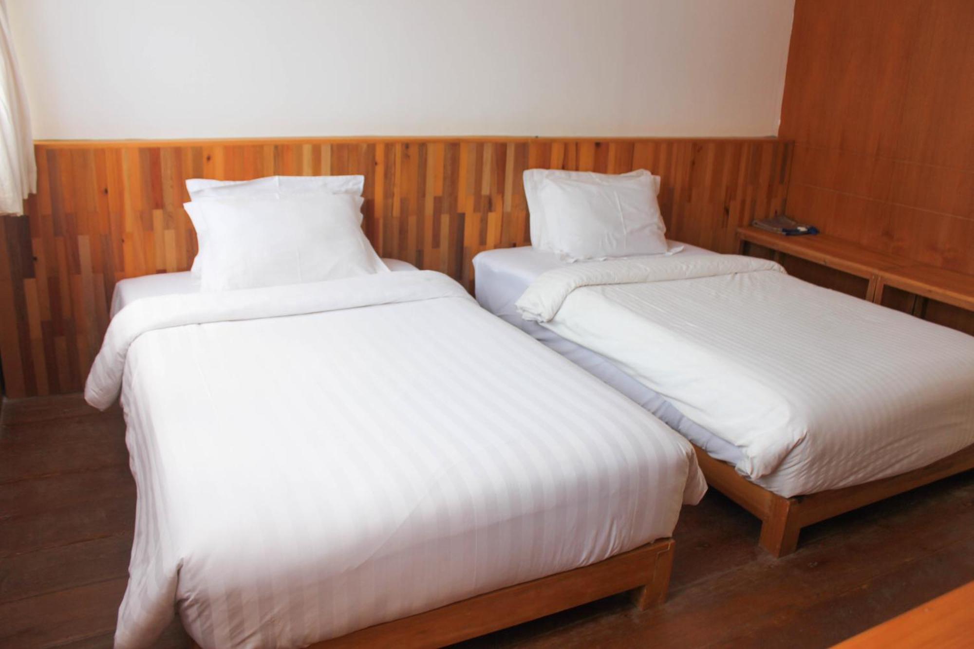 Natuna Dive Resort Ранаи Экстерьер фото